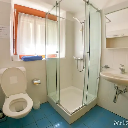 Appartamenti Bertazzi, Cavagnago - Self Check-In 3*
